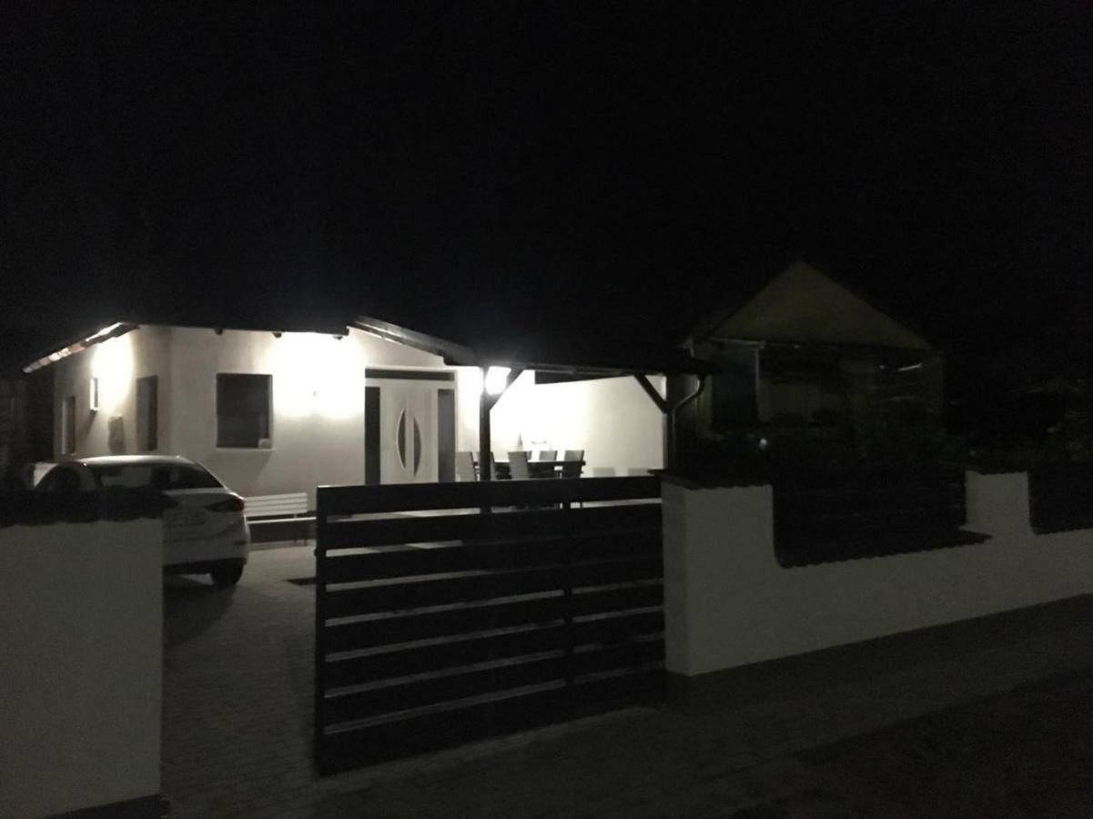 Tisza Dream Apartman Tiszakécske Zewnętrze zdjęcie